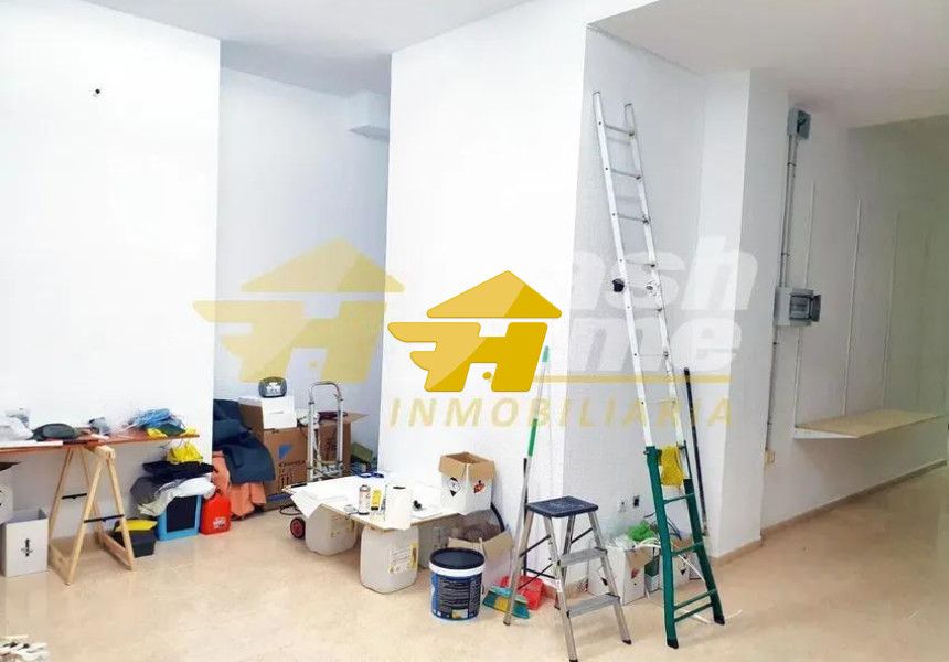 Premises for sale in Calle José Bisso, Girón - Las Delicias