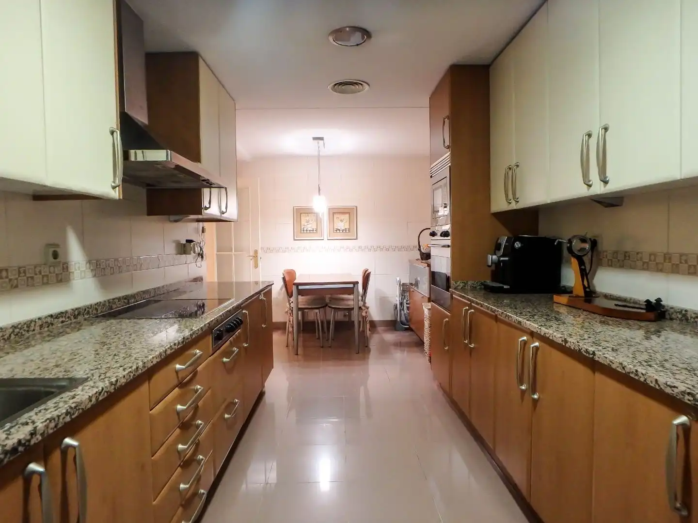 Kitchen of Ground floor for rent in Madrid  with Air Conditioner, Heating and Private garden