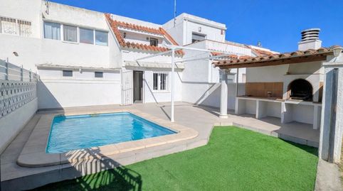 Foto 2 von Einfamilien-Reihenhaus zum Verkauf in Carlit - Montseny, Empuriabrava