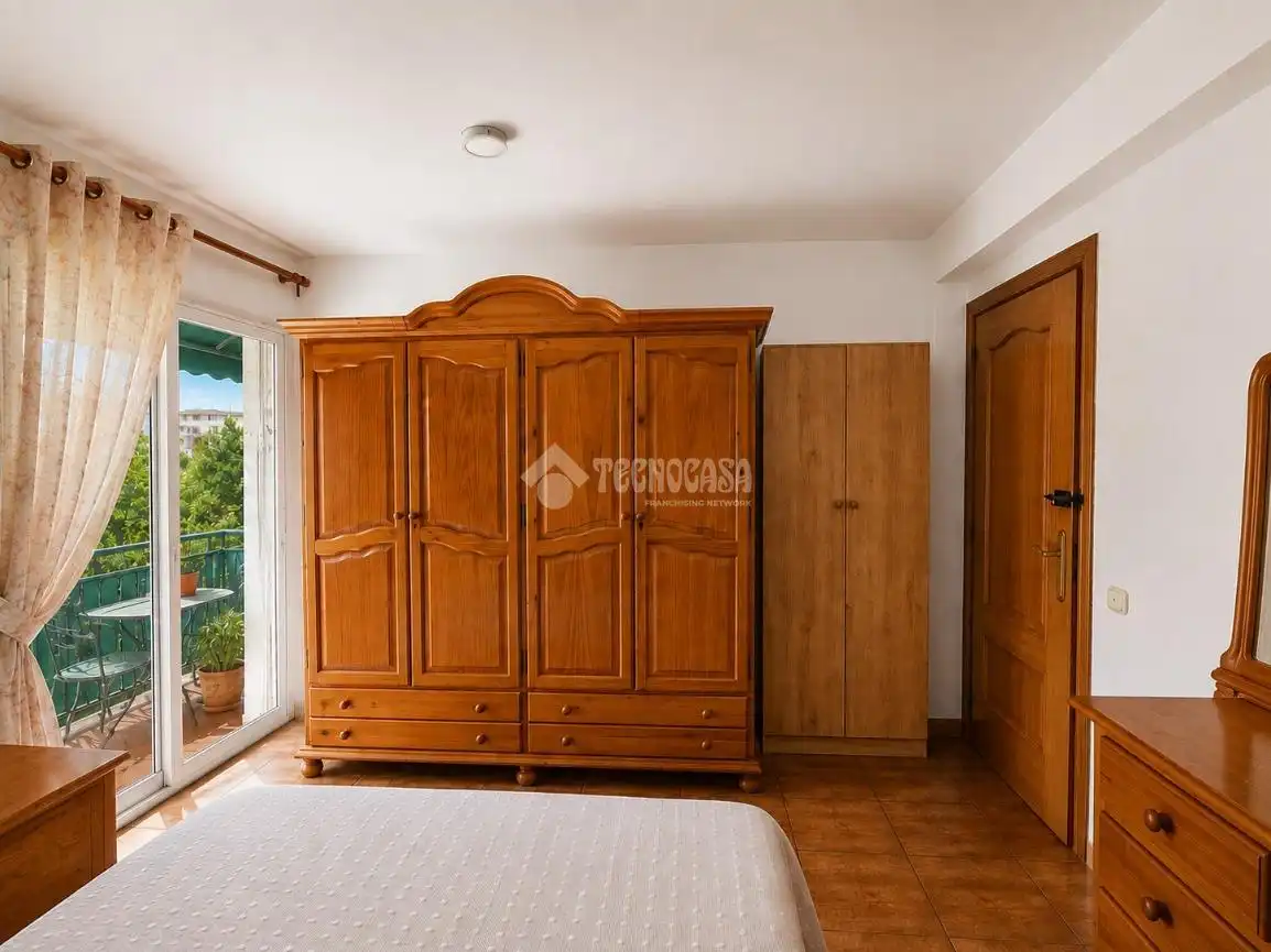 Habitación de Piso en venta en Marbella con Calefacción, Terraza y Amueblado