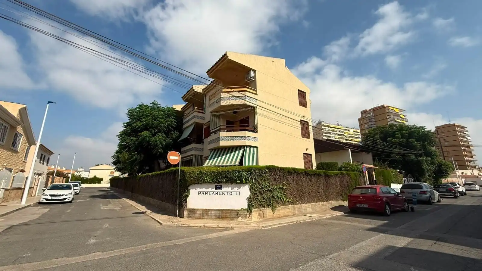 Vista exterior de Apartament en venda en San Javier amb Moblat, Balcó i Piscina comunitària