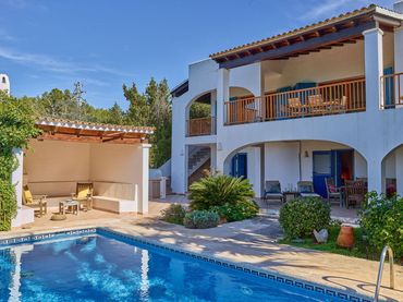 Casa con piscina en venta en Sant Josep