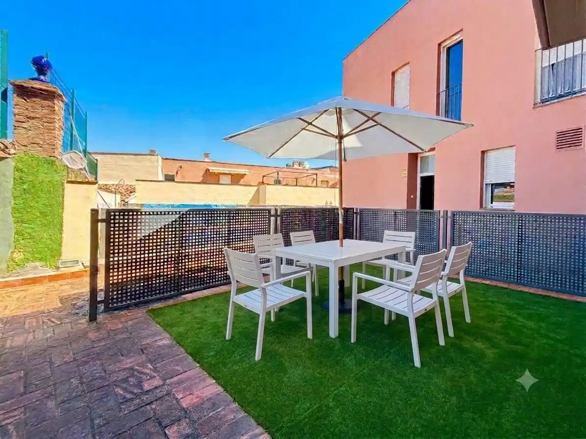Doppelhaushälfte zum Verkauf in Castelló de Rugat