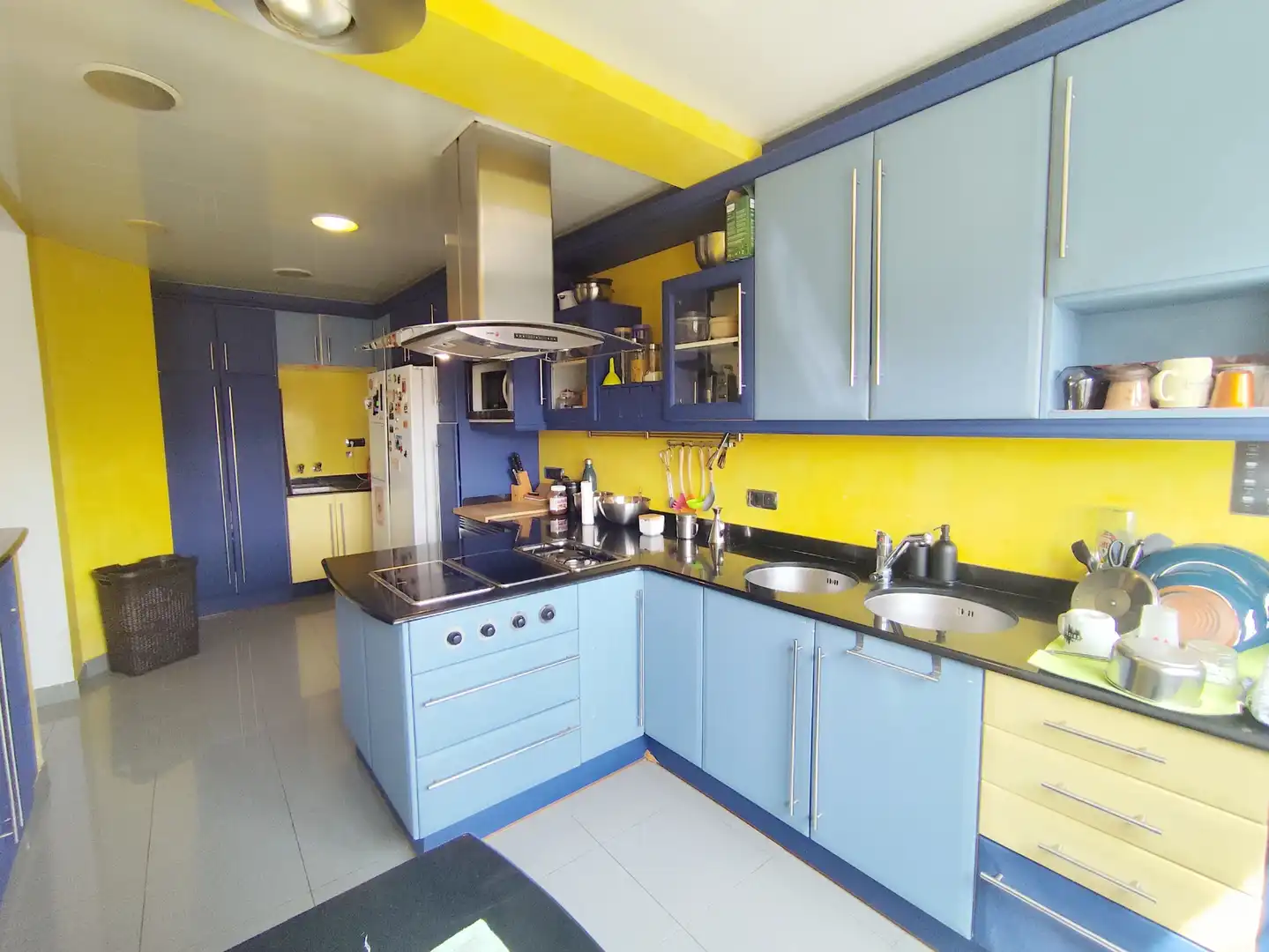 Kitchen of Flat for sale in Vilanova del Camí  with Air Conditioner, Heating and Oven
