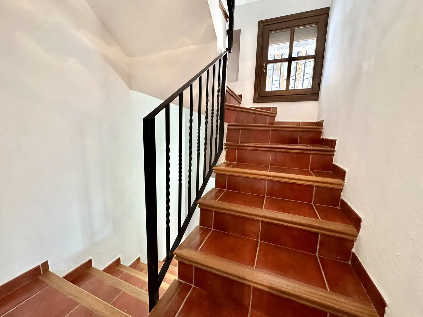 Buildings for sale in Juviles  with Alarm