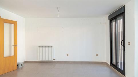 Foto 2 de Casa adosada en venda a C/ Sierra del Tremedal , Zuera, Zaragoza