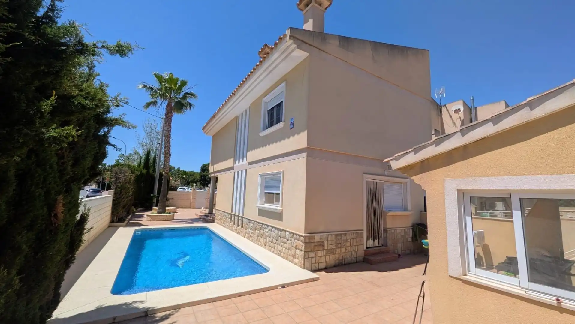 Exterior view of Detached homes for sale in L'Alfàs del Pi