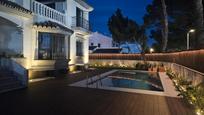 Swimming pool of House or chalet for sale in Marbella  with Air Conditioner, Private garden and Terrace