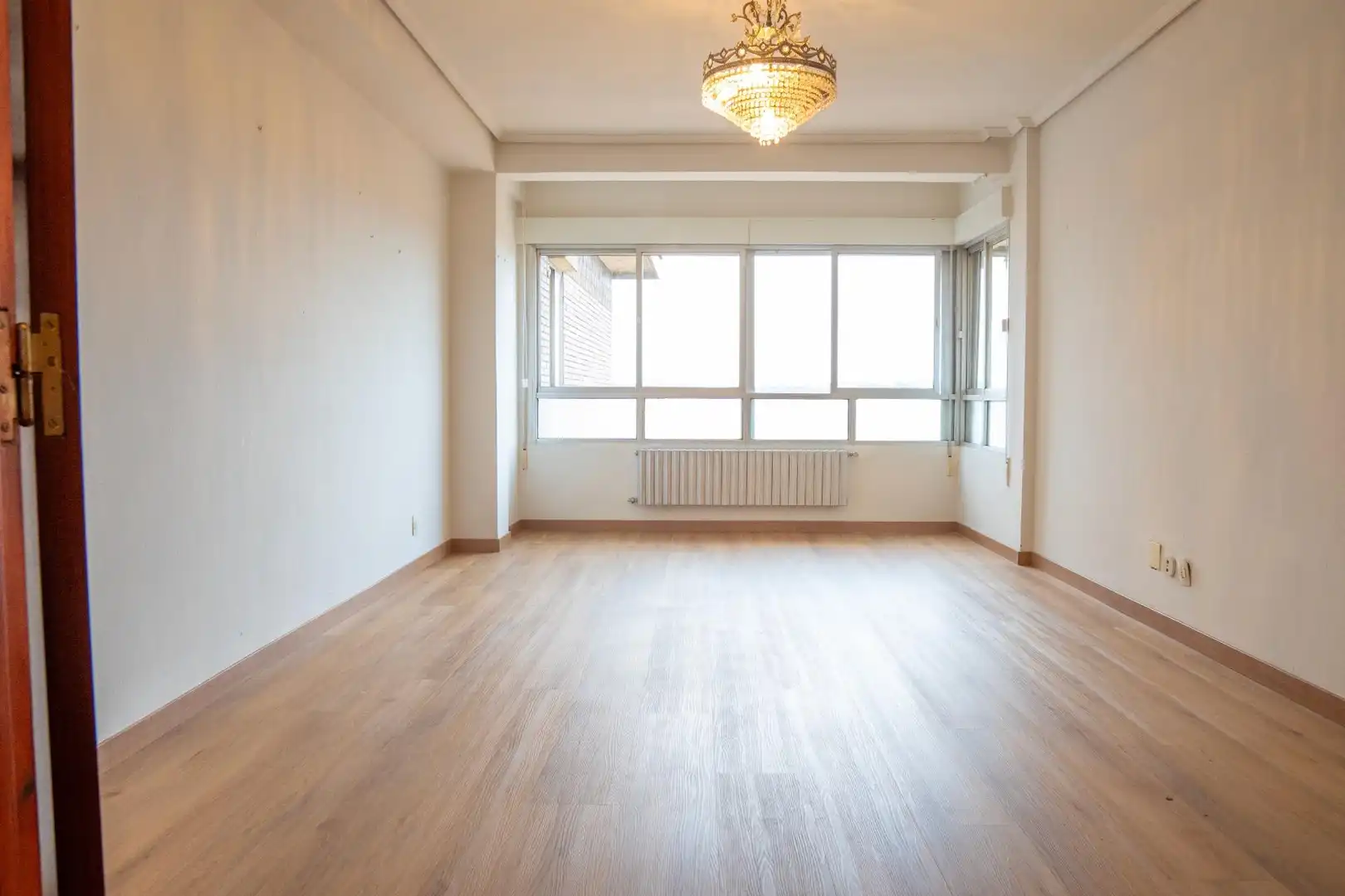 Sala de estar de Ático en venta en Avilés con Calefacción y Balcón