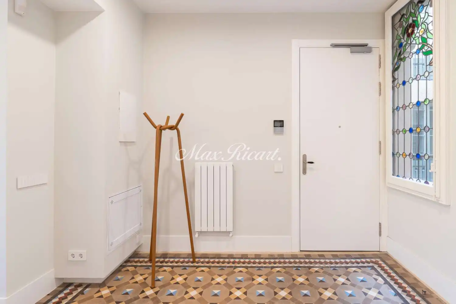Flat for rent in Barcelona  with Air Conditioner, Heating and Storage room
