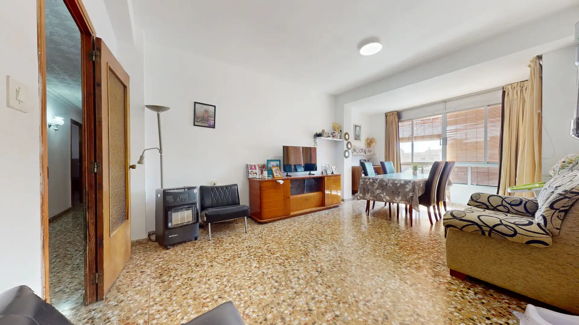 House with garden for sale in Avenida de Valencia, imagen 2