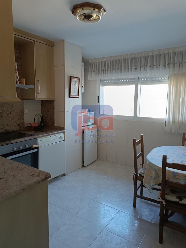 Kitchen of Flat to rent in Bande  with Heating and Furnished