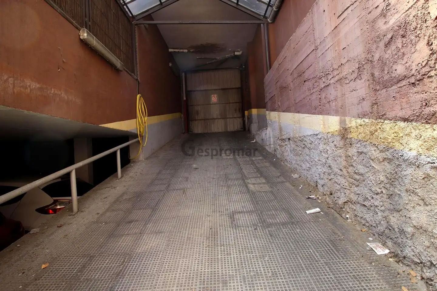 Aparcament de Garatge de lloguer en Madrid