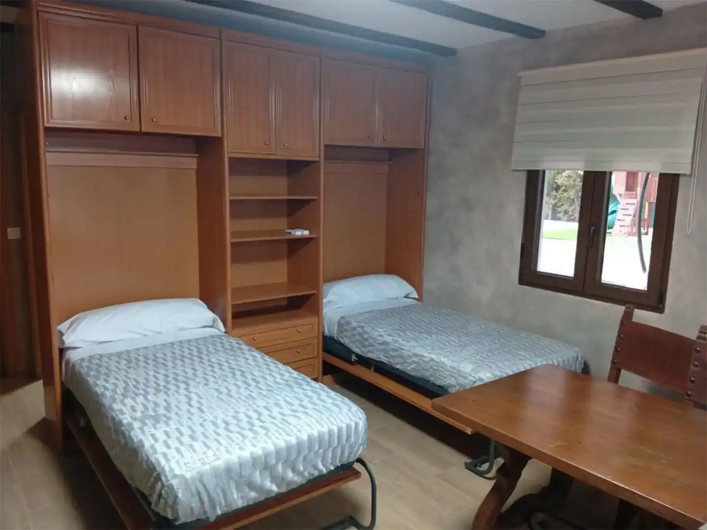 Habitación de Casa o chalet de alquiler en San Clemente con Aire acondicionado, Jardín privado y Piscina