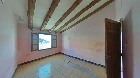 Foto 4 de Casa adosada en venda a Calle Estrechos, Calatorao, Zaragoza