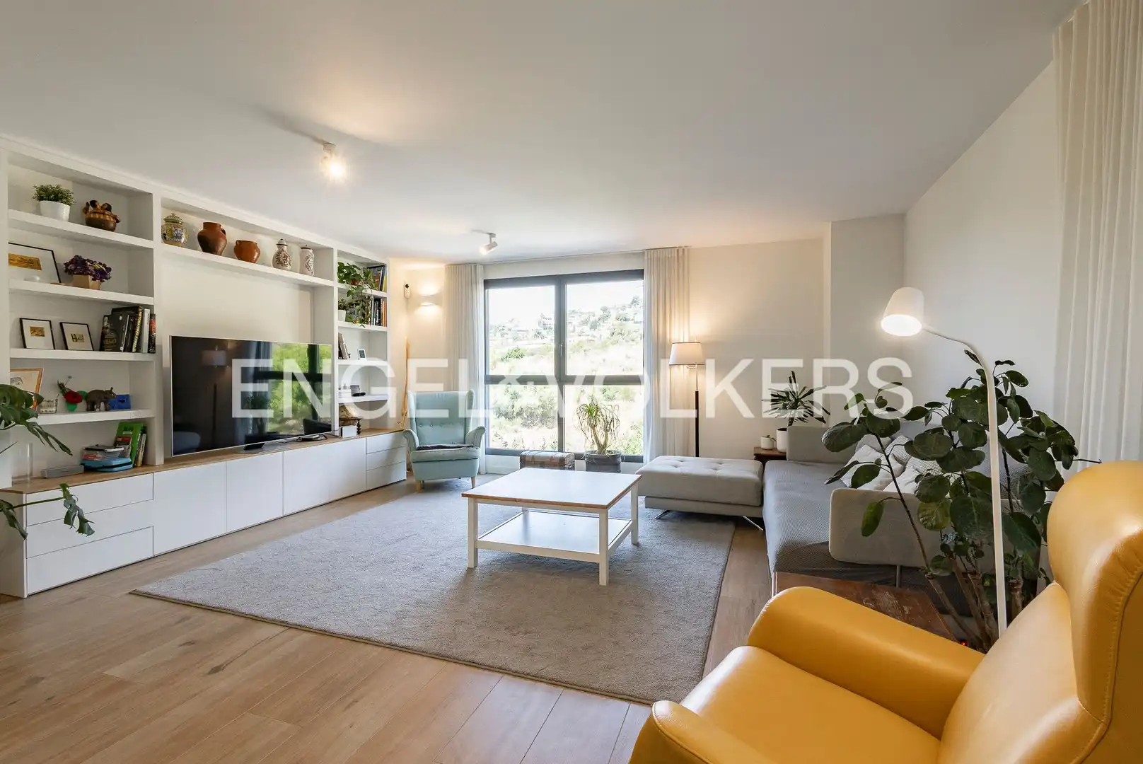 Piso con ascensor en venta en Finestrelles, imagen 2