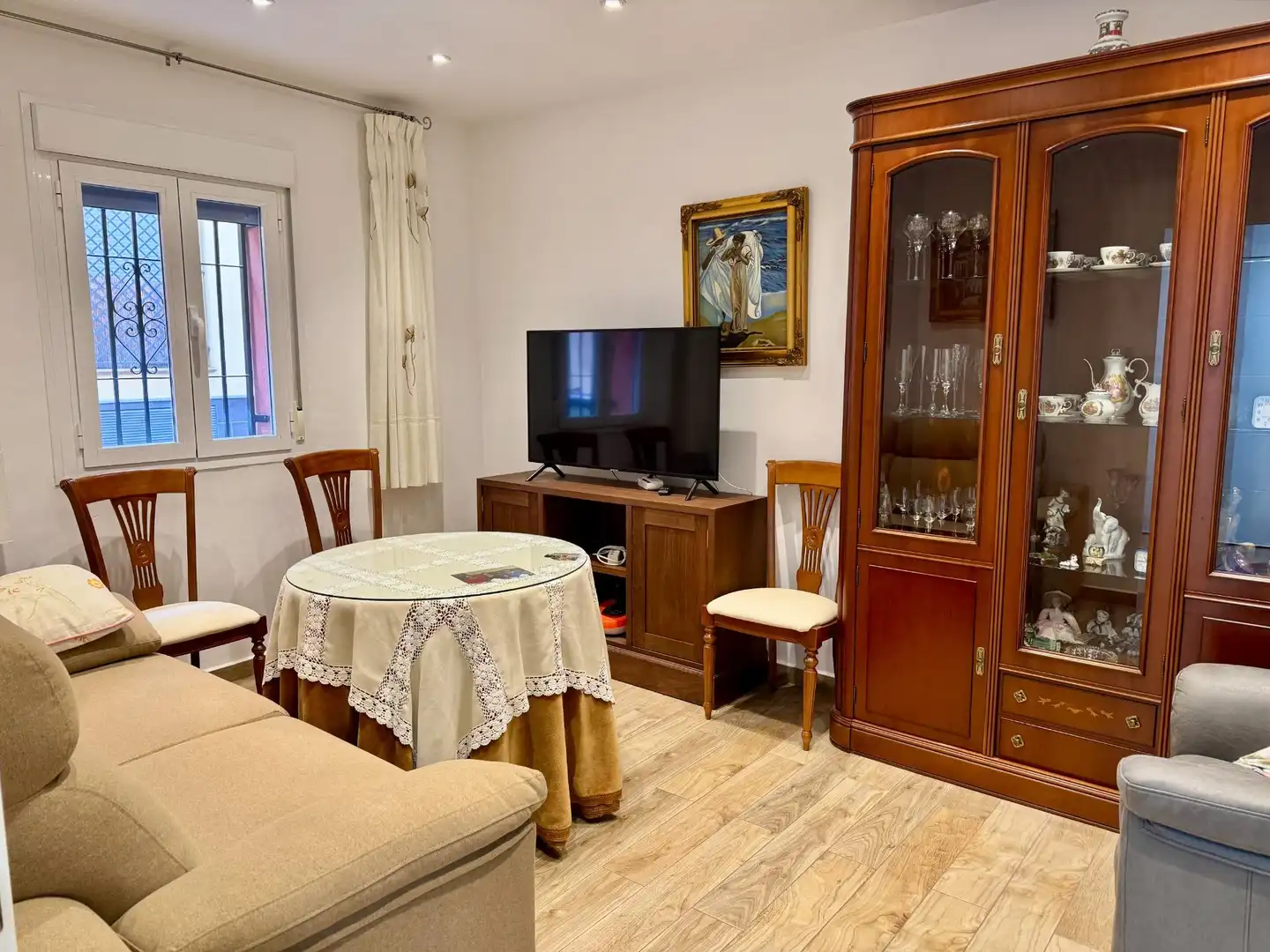 Living room of Ground floor for sale in  Granada Capital