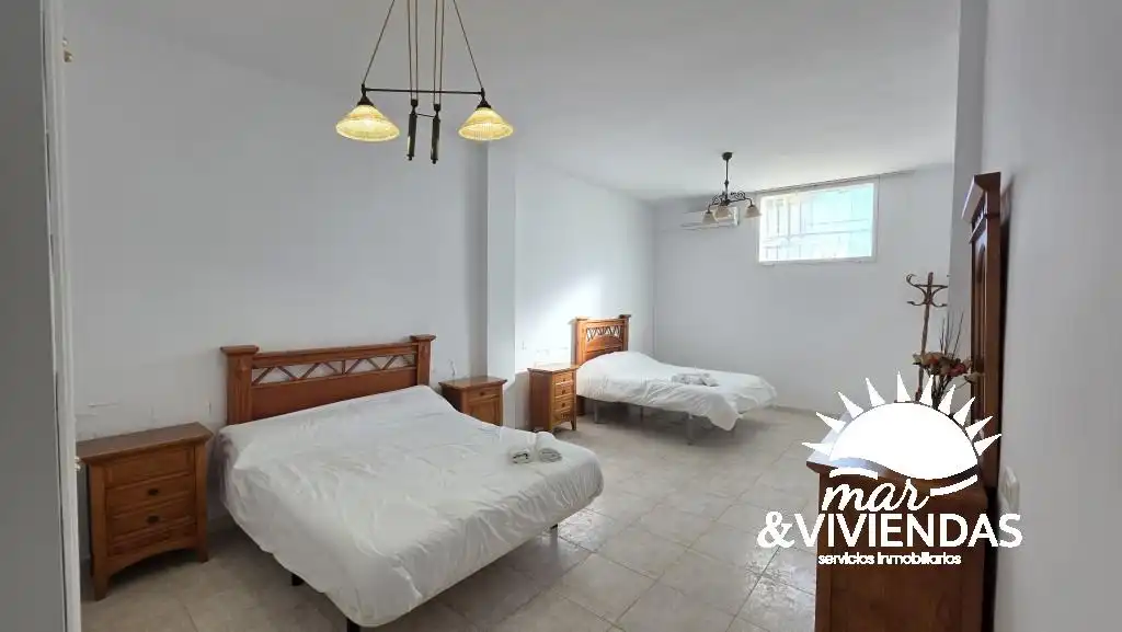 Habitación de Casa adosada en venta en Mojácar con Aire acondicionado, Calefacción y Jardín privado