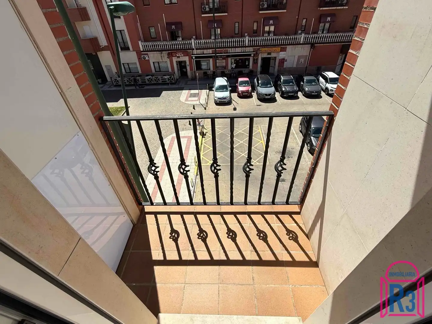 Terraza de Apartamento de alquiler en San Andrés del Rabanedo con Calefacción, Terraza y Trastero
