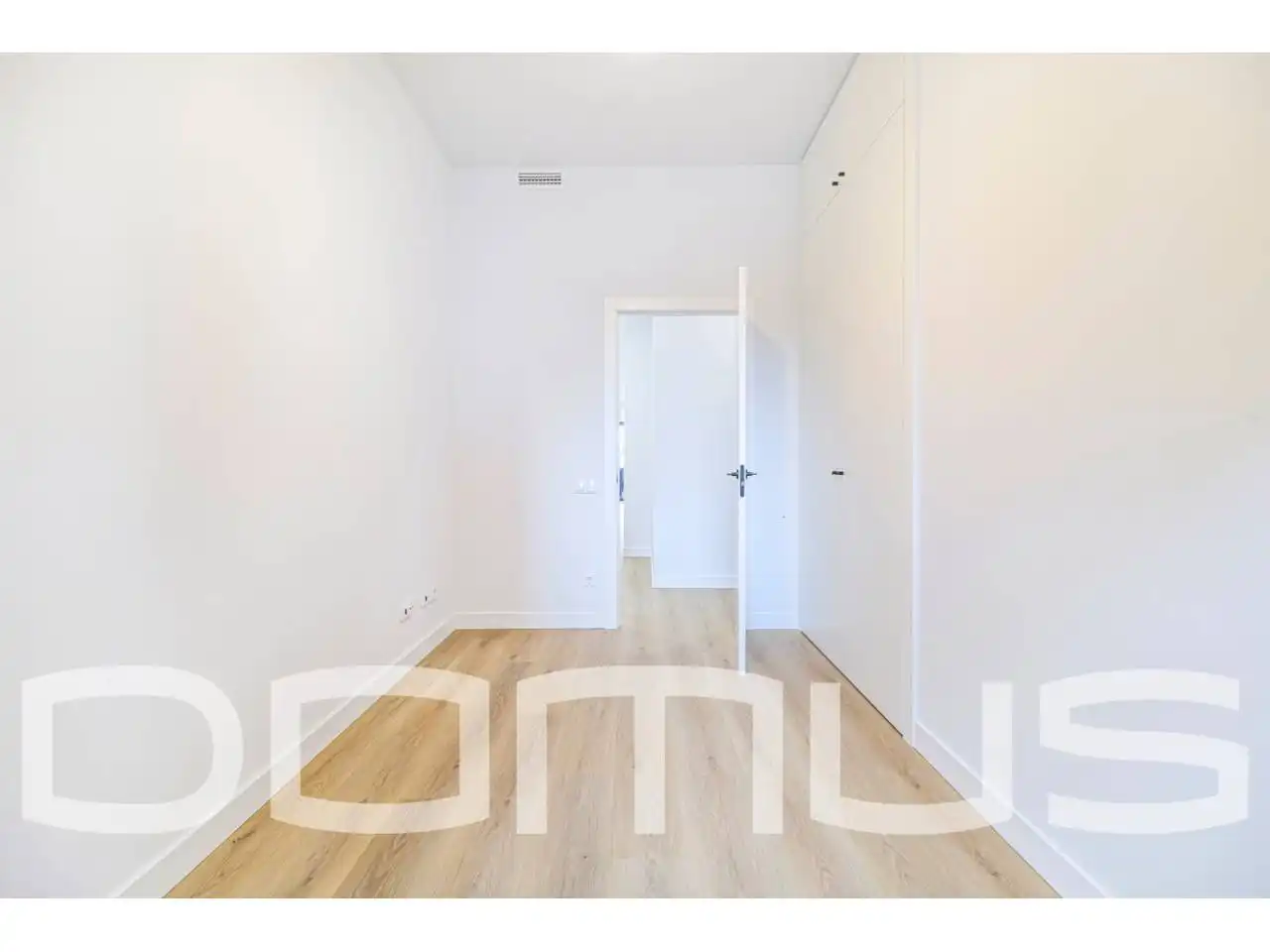 Bedroom of Flat for sale in Sant Boi de Llobregat  with Air Conditioner, Heating and Storage room