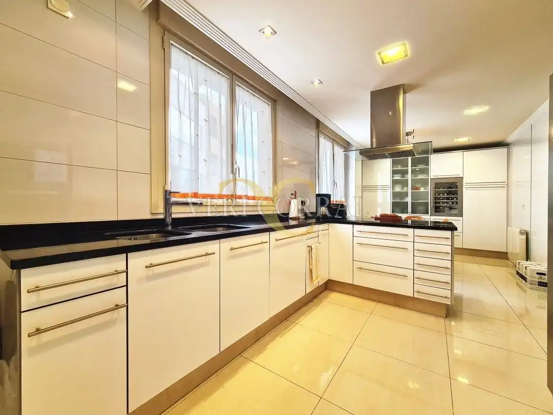 Kitchen of Flat for sale in Oviedo   with Heating, Terrace and Storage room