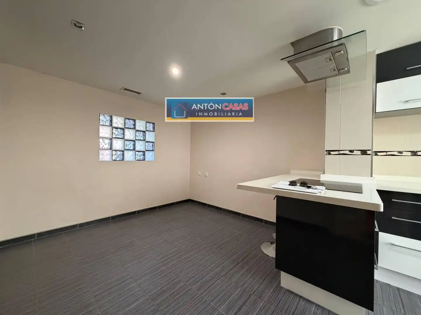 Flat for sale in Petrer  with Air Conditioner, Parquet flooring and Furnished