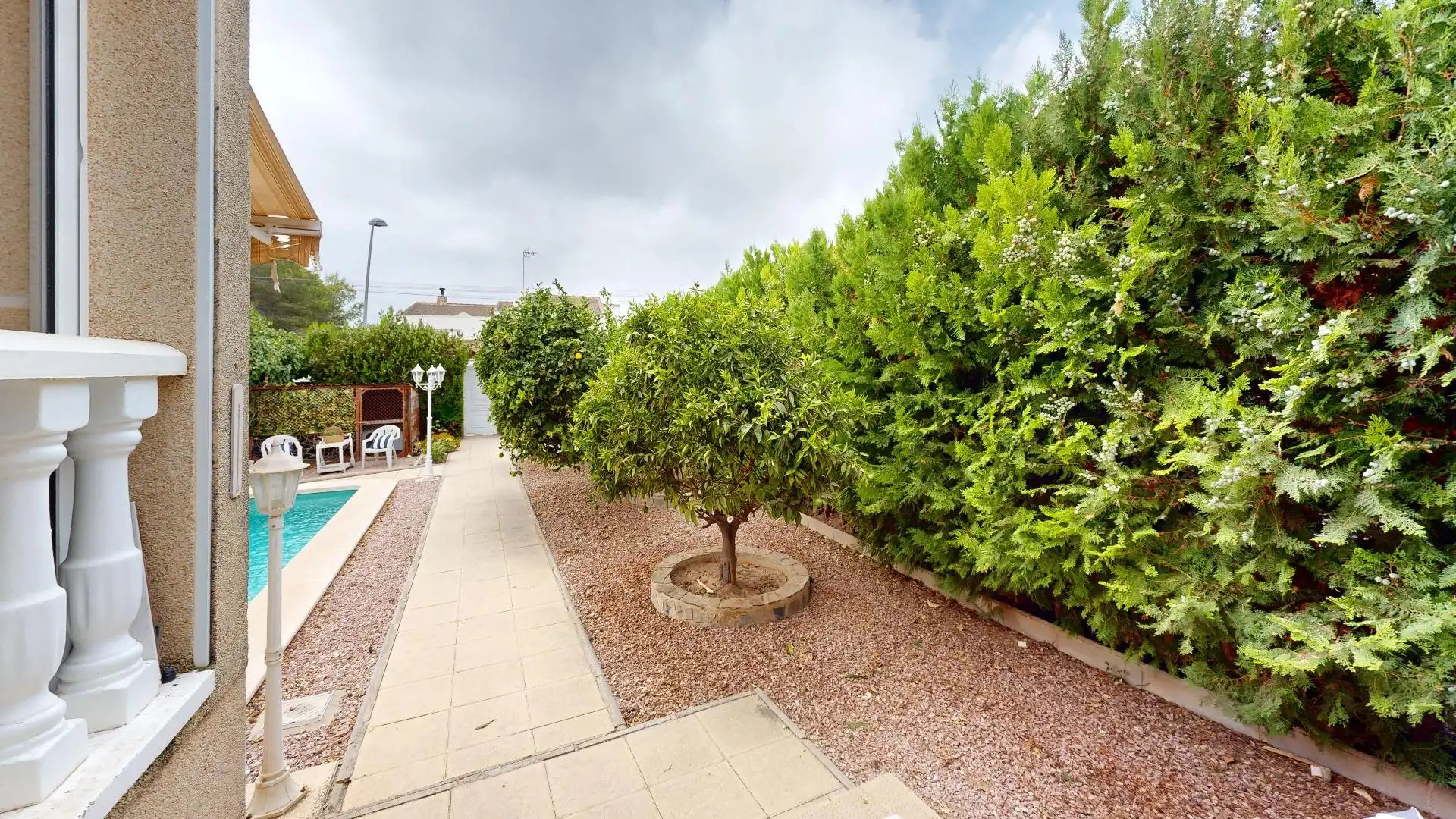 Piscina de Casa o xalet en venda en Torrevieja amb Aire condicionat, Calefacció i Jardí privat