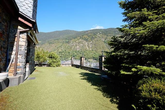 Terreno en Alquiler en Encamp pueblo