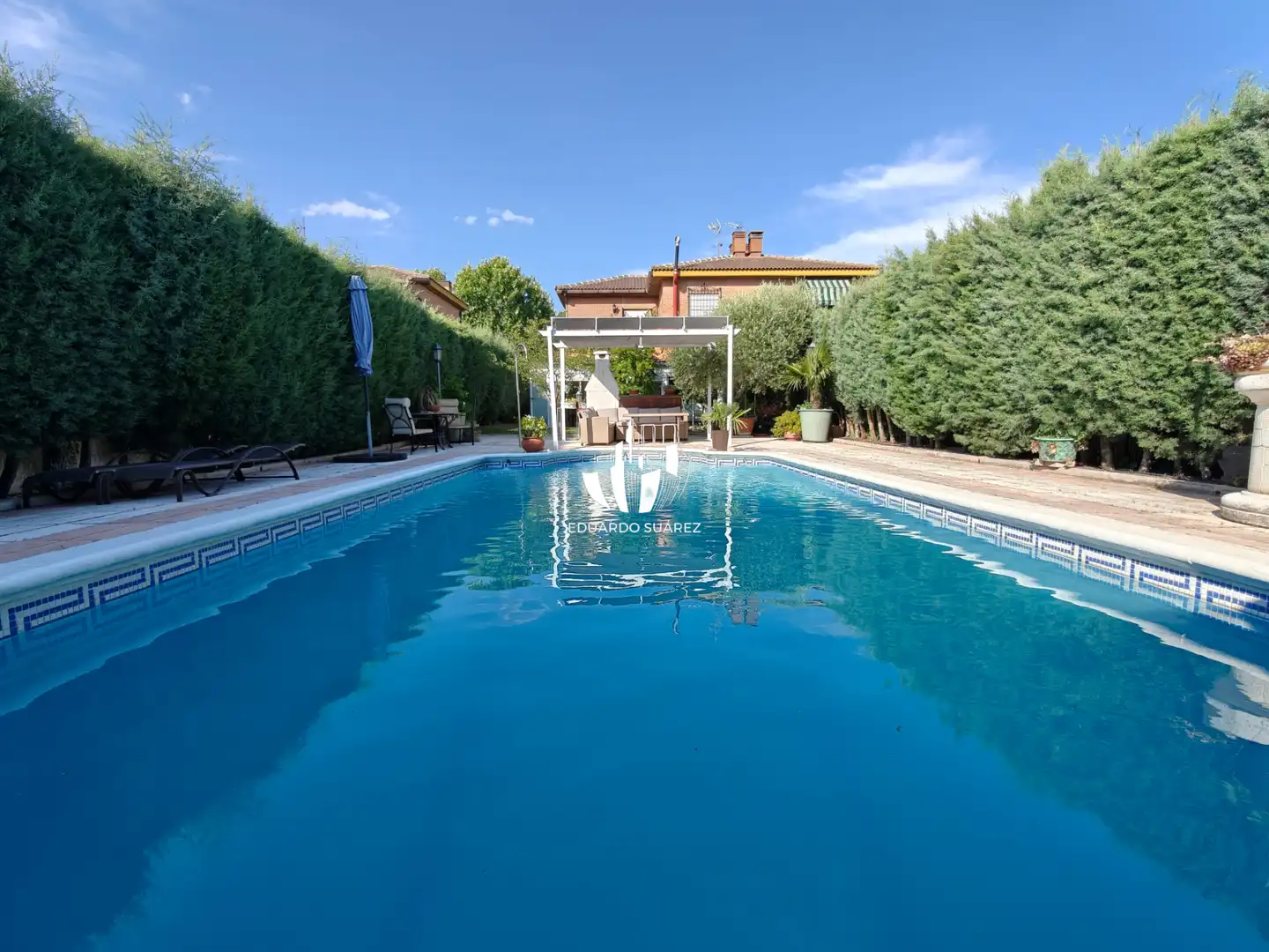 Piscina de Casa o xalet en venda en Rivas-Vaciamadrid amb Calefacció, Jardí privat i Terrassa