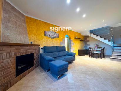 Living room of House or chalet for sale in Sant Salvador de Guardiola  with Heating, Private garden and Parquet flooring