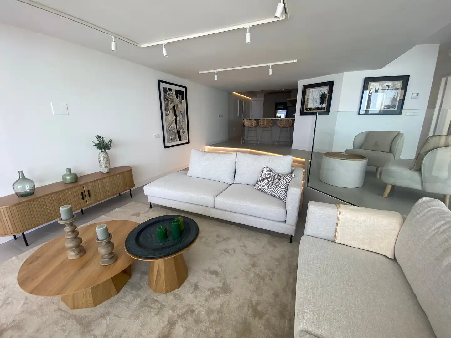 Flat with pool for sale in Avenida Duque de Ahumada 8, imagen 2