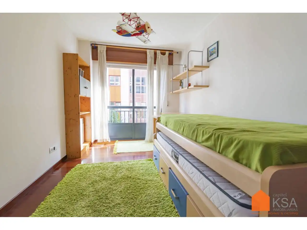 Flat with terrace to rent in Calle Agro do Medio, imagen 26