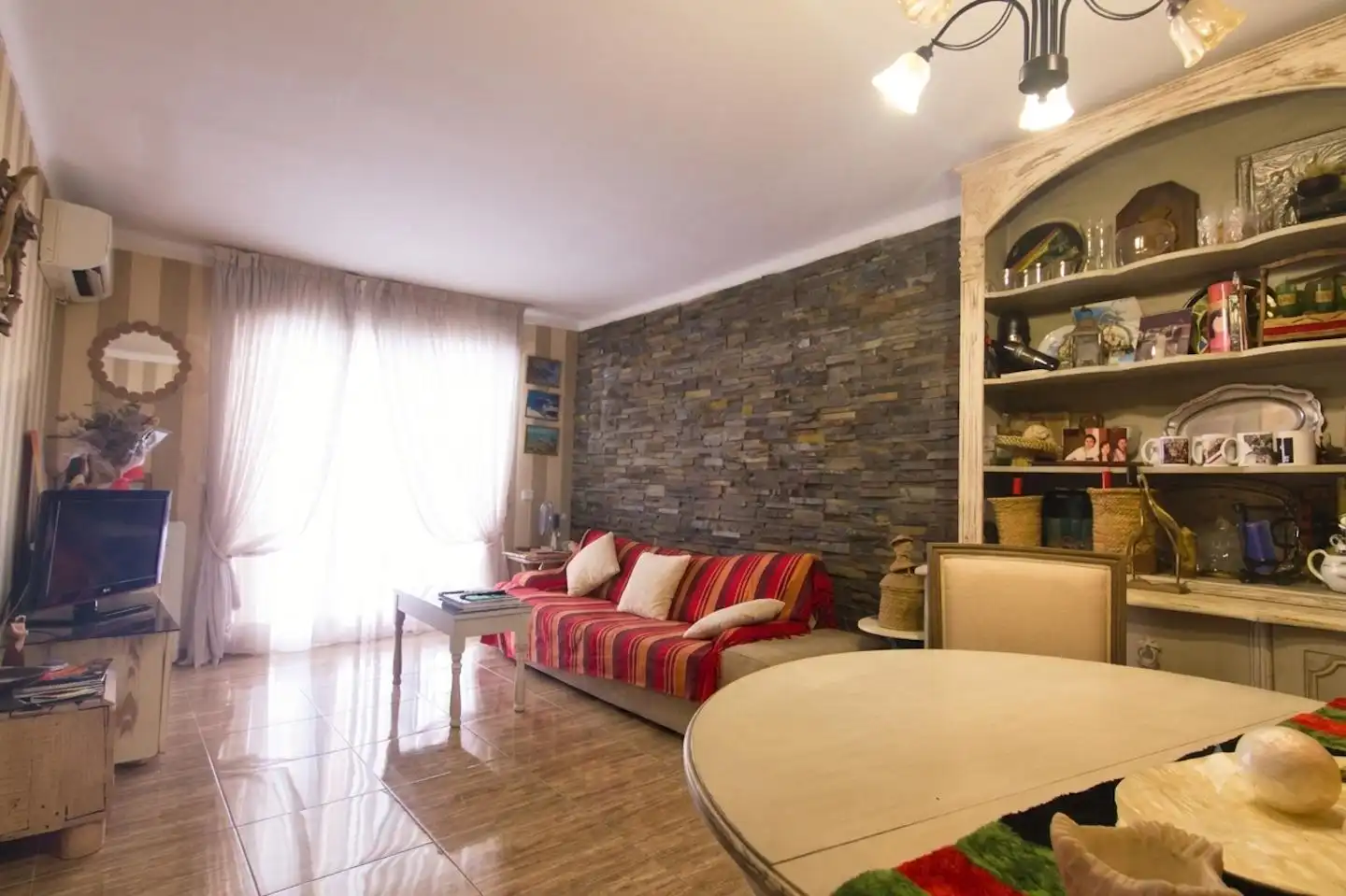 Living room of Flat for sale in Eivissa  with Air Conditioner and Terrace