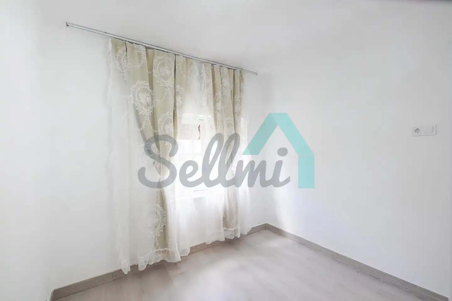 Schlafzimmer von Wohnung zum Verkauf in Aller mit Terrasse