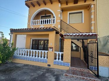 Maison mitoyenne à vendre à Calle Andalucía 70