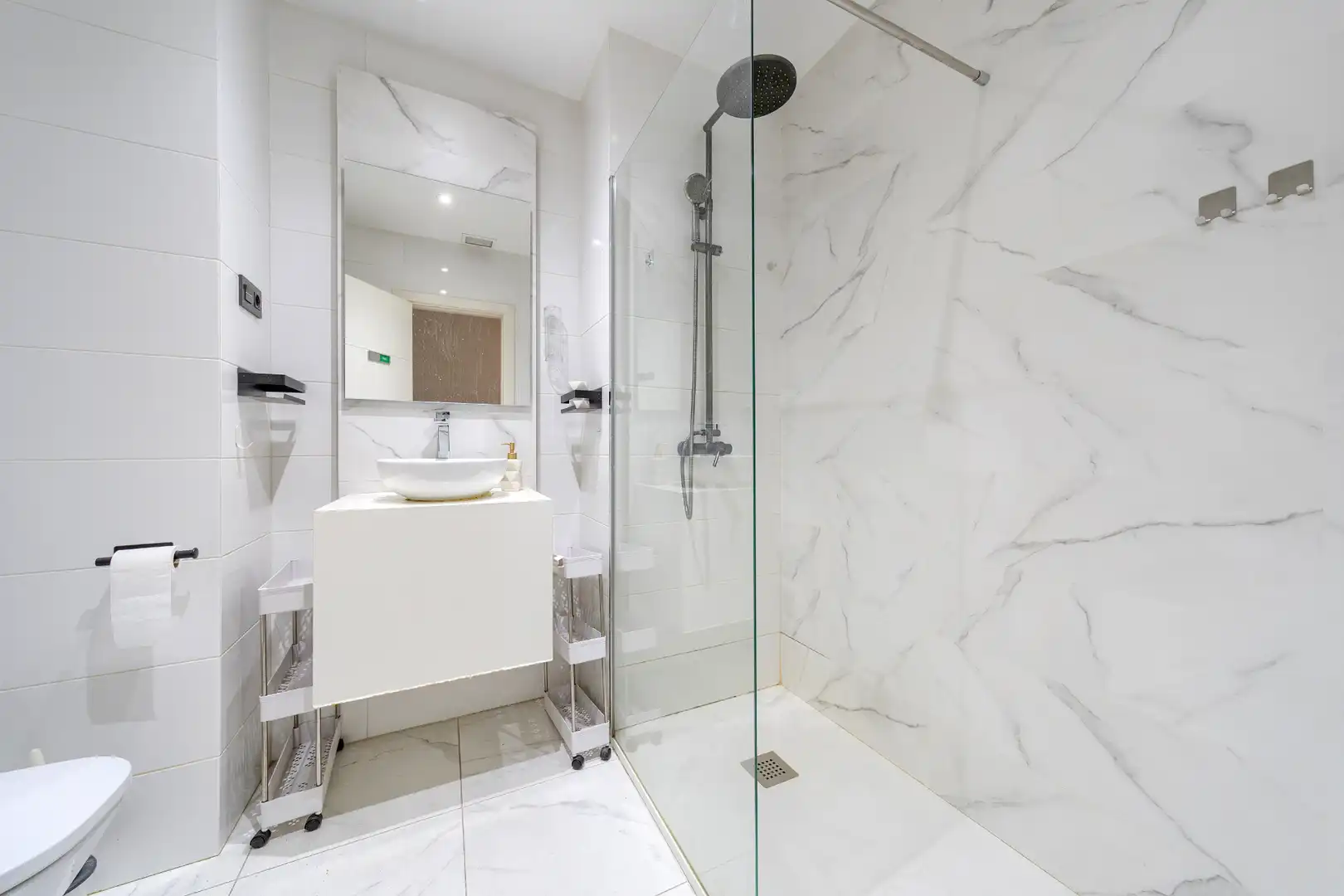 Baño de Piso en venta en Madrid con Aire acondicionado, Calefacción y Amueblado