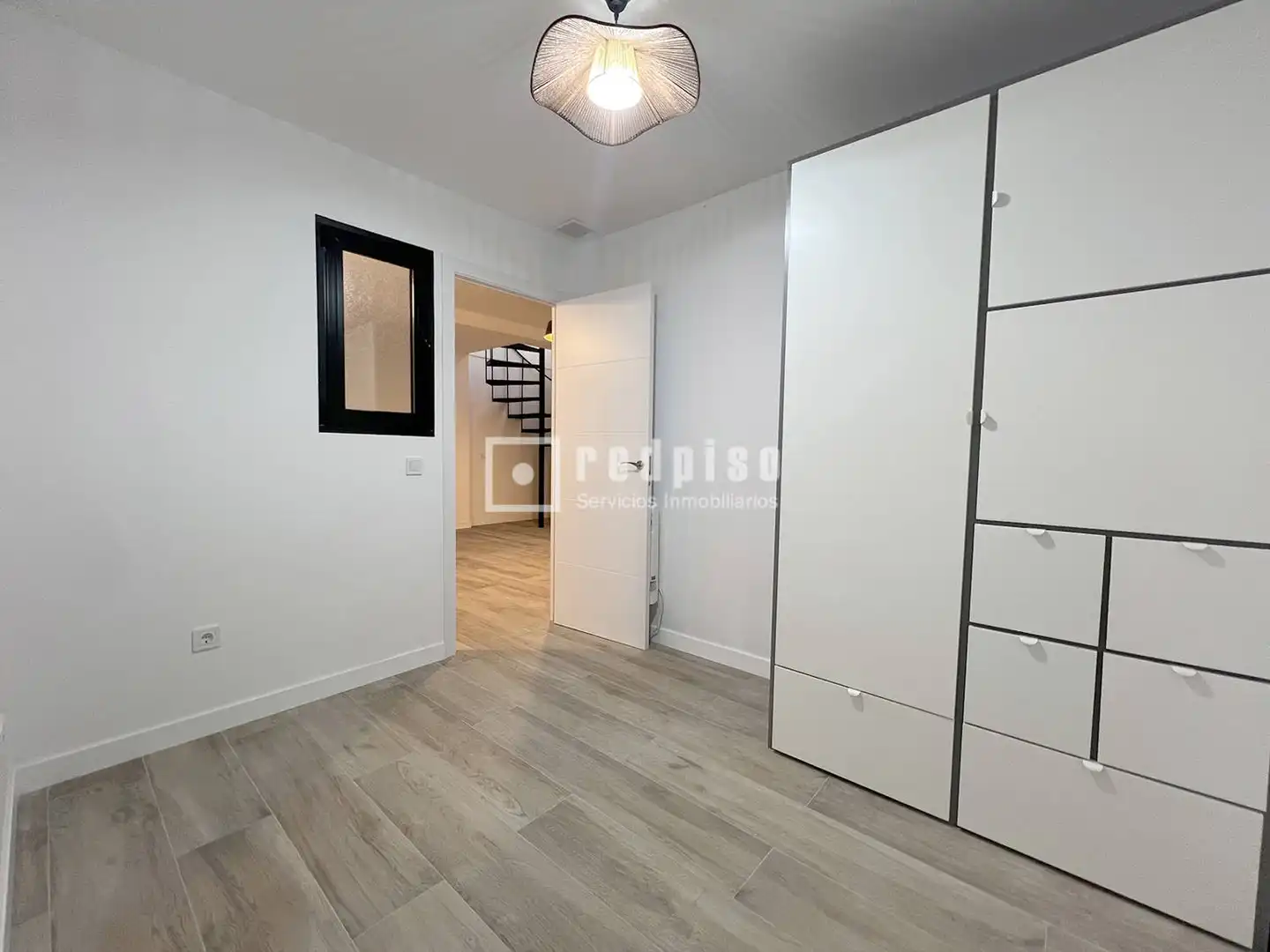 Habitación de Piso en venta en Madrid con Aire acondicionado, Calefacción y Alarma
