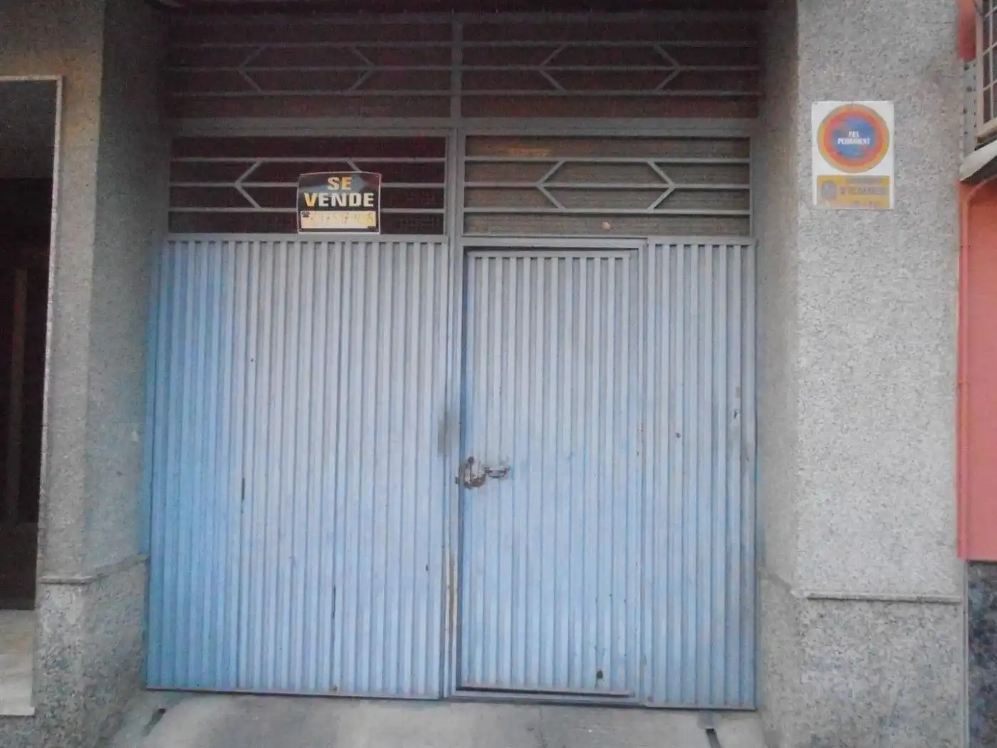Gewerbefläche zum Verkauf in Carrer de la República de Xile, imagen 2