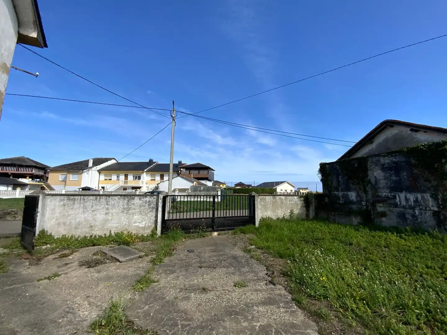 Casa o xalet en venda en Valdés - Luarca amb Terrassa i Piscina