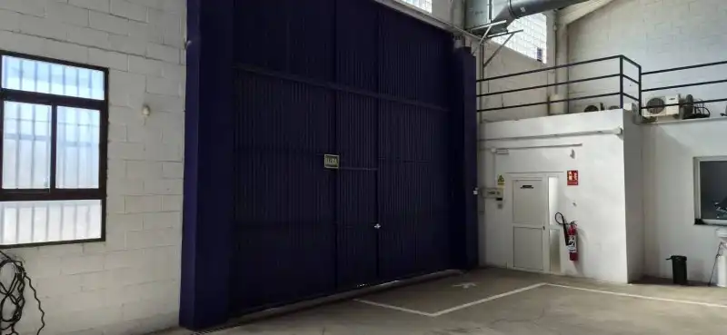 Fabrikhallen zur Miete in Plasencia