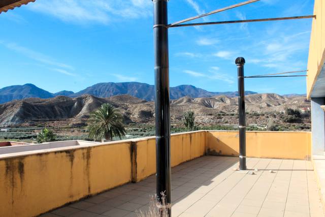 Edificio en Venta en Calle Castaños, 4 en Santa Cruz de Marchena