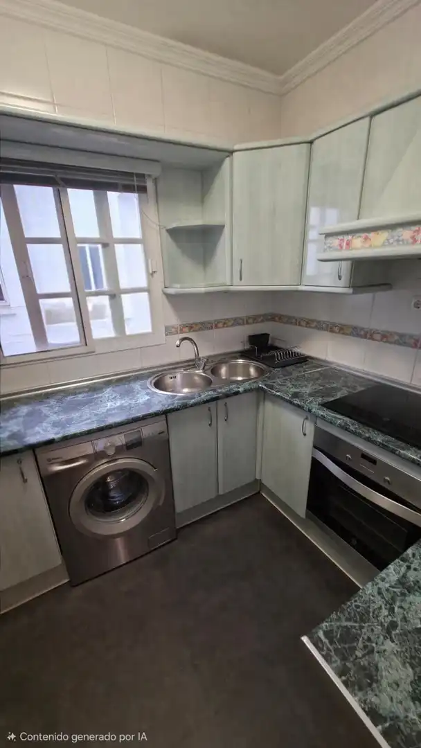 Flat for rent in de La Banqueta, Santa Bárbara - Ciudad Deportiva