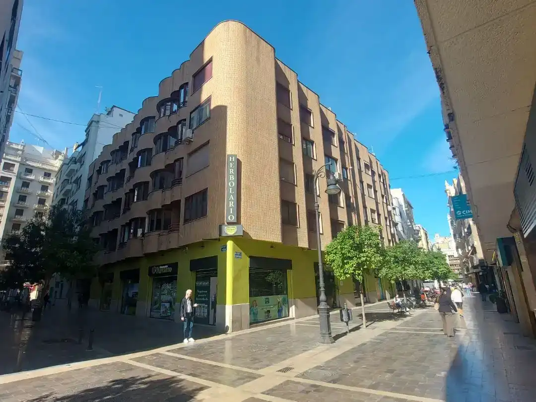 Vista exterior de Piso en venta en  Valencia Capital con Aire acondicionado y Balcón