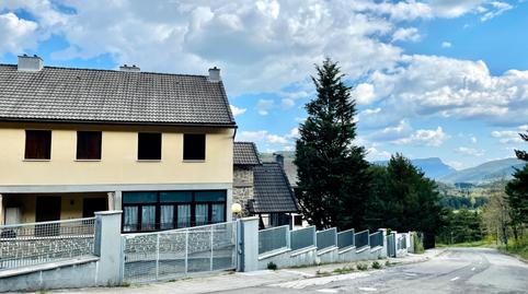 Foto 2 de Dúplex en venda a Calle de Santiago, 28, Villanúa, Huesca