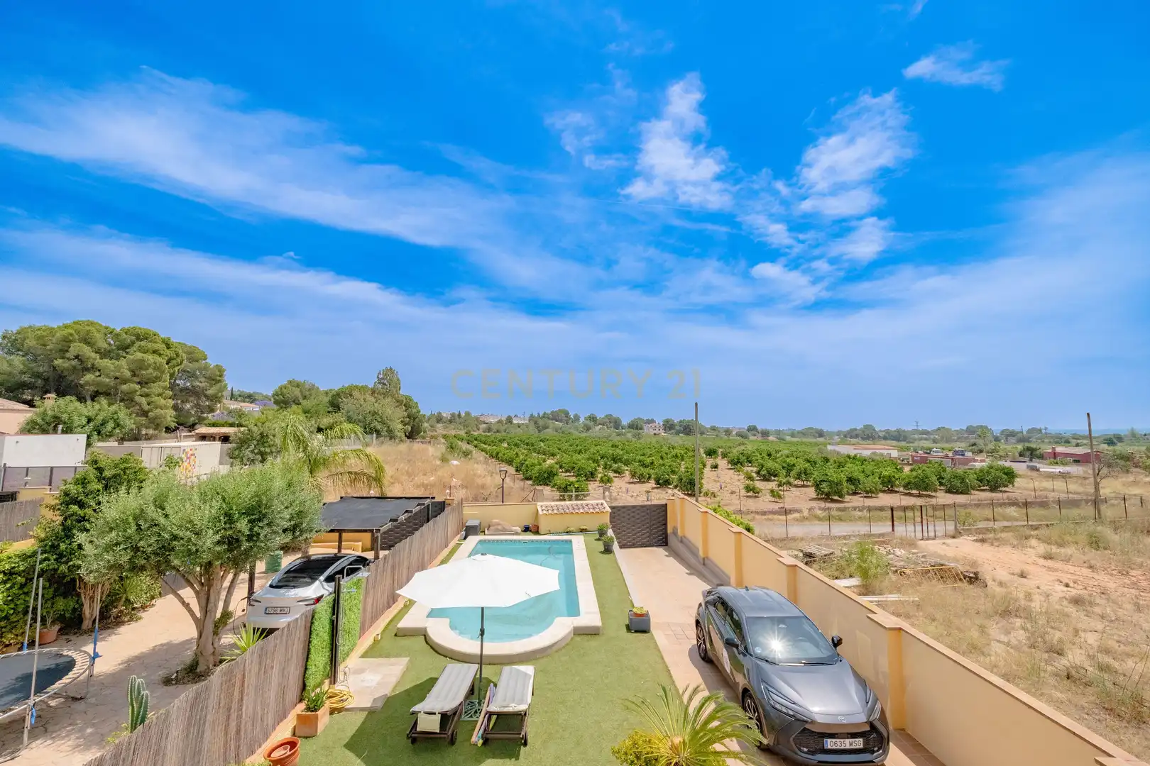 Jardín de Casa adosada en venta en Náquera con Trastero, Piscina y Horno