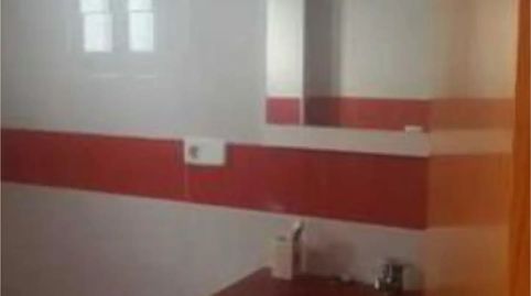 Foto 3 de Piso en venta en Leon Kalea, 5, Arteagabeitia - Retuerto - Kareaga, Barakaldo