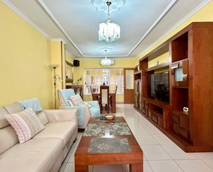 Living room of Single-family semi-detached for sale in San Bartolomé de Tirajana  with Air Conditioner and Furnished