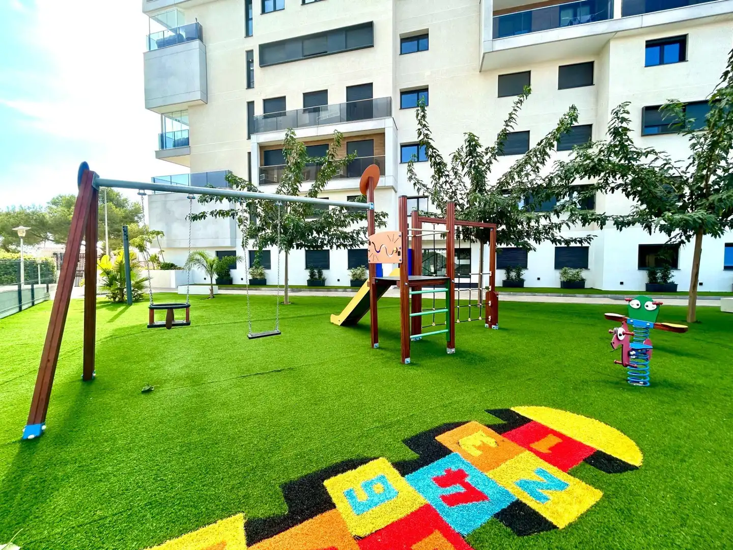 Terrassa de Apartament en venda en Orihuela amb Aire condicionat, Jardí privat i Terrassa