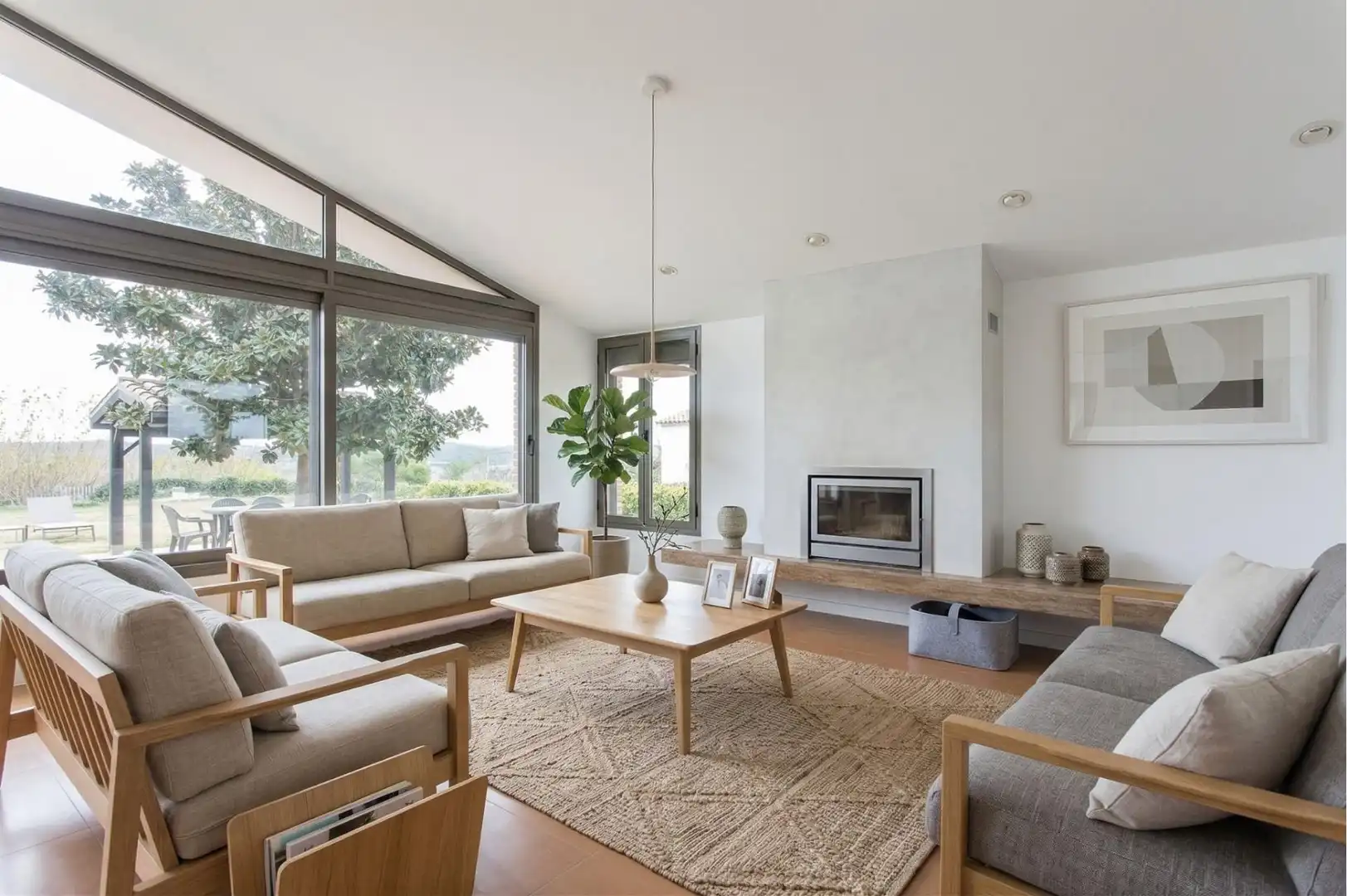 Sala de estar de Casa o chalet en venta en Lliçà d'Amunt con Calefacción, Jardín privado y Terraza