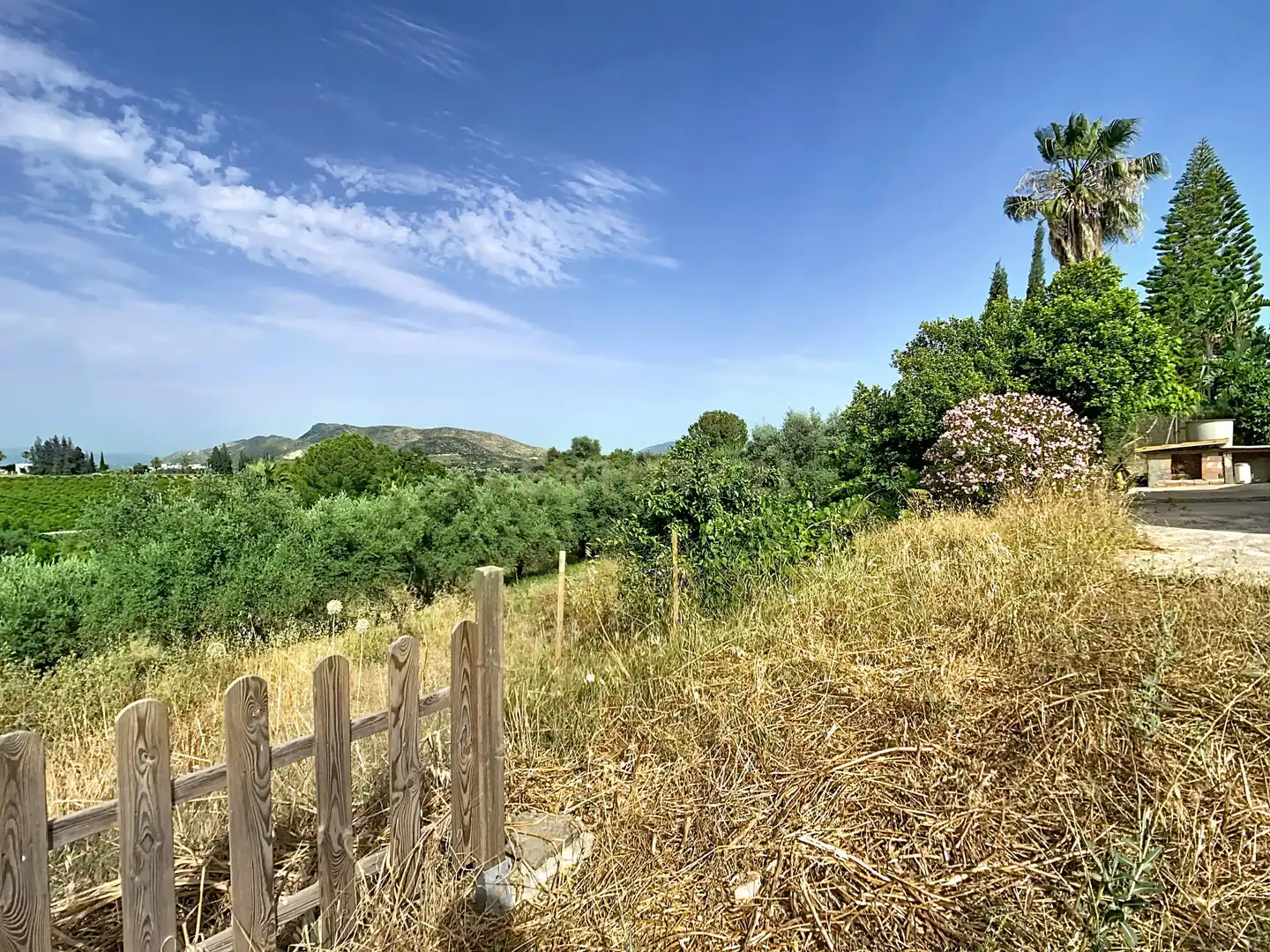 Finca rústica en venta en Alhaurín El Grande con Aire acondicionado, Jardín privado y Trastero